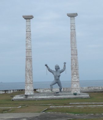 Freiheitsstatue / Libreville