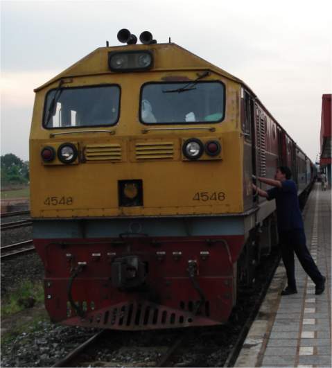 und mit dem Zug nach Bangkok